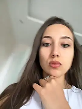 Snapshot of VelvetVixenI chatting on November 4, 2025, 11:09 am VelvetVixenI online show from November 4, 2025, 11:09 am