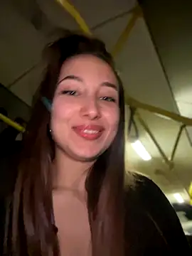 Snapshot of VelvetVixenI chatting on November 28, 2025, 5:26 pm VelvetVixenI online show from November 28, 2025, 5:26 pm