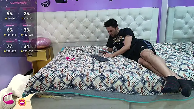 Snapshot of JeremmyAndStacy chatting on March 15, 2025, 10:46 am JeremmyAndStacy online show from March 15, 2025, 10:46 am