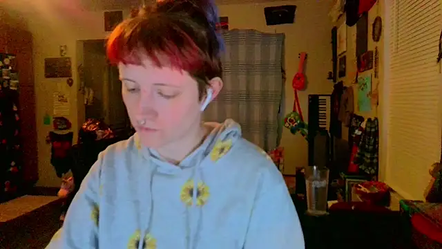 Snapshot of _hellostormy_ chatting on March 11, 2025, 11:33 am hellostormy online show from March 11, 2025, 11:33 am