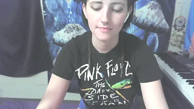  hellostormy  online show from February 9, 2026, 12:20 pm