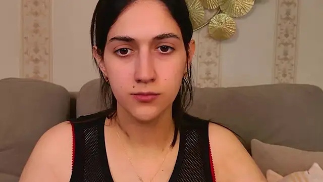 Teresa Stane online show from December 22, 2025, 5:37 am