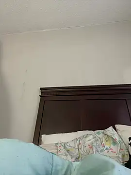 Snapshot of 1prettygem chatting on December 19, 2024, 4:24 pm 1prettygem online show from December 19, 2024, 4:24 pm