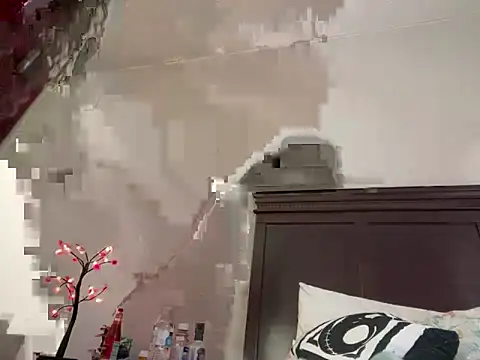 Snapshot of 1prettygem chatting on December 23, 2024, 9:51 pm 1prettygem online show from December 23, 2024, 9:51 pm