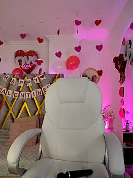 Aurora Brownn online show from February 19, 2025, 10:23 am