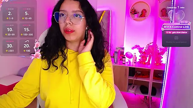 Aurora Brownn online show from March 1, 2025, 4:47 am