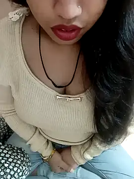 Snapshot of Haniya-143 chatting on December 12, 2024, 8:14 am Haniya-143 online show from December 12, 2024, 8:14 am