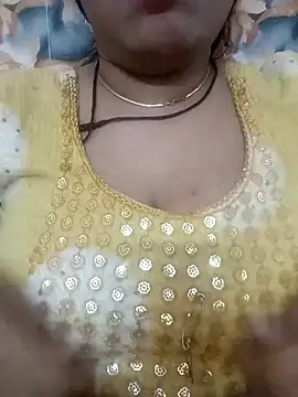 Snapshot of Haniya-143 chatting on March 7, 2025, 7:16 pm Haniya-143 online show from March 7, 2025, 7:16 pm