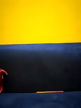 Snapshot of Haniya-143 chatting on October 9, 2025, 11:14 pm Haniya-143 online show from October 9, 2025, 11:14 pm