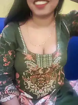 Snapshot of Haniya-143 chatting on October 14, 2025, 8:42 pm Haniya-143 online show from October 14, 2025, 8:42 pm