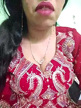 Snapshot of Haniya-143 chatting on November 29, 2025, 7:28 pm Haniya-143 online show from November 29, 2025, 7:28 pm