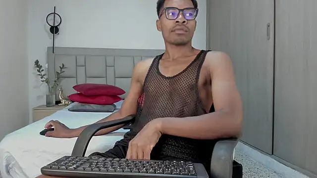 JEFFREY COTTOM online show from January 13, 2026, 2:11 pm