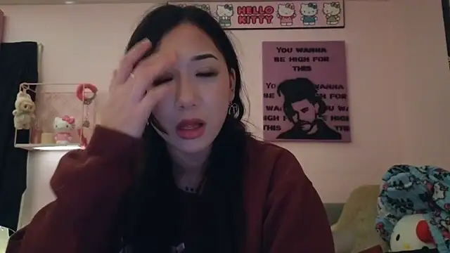 tokyobaby online show from February 12, 2025, 3:29 am