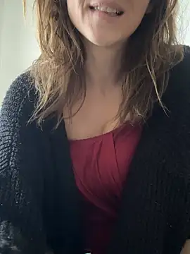 Snapshot of vera_jim chatting on May 22, 2026, 8:32 am vera jim online show from May 22, 2026, 8:32 am