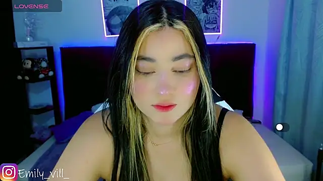 Snapshot of Sofia_kenedyy chatting on December 4, 2025, 9:12 pm Sofia kenedyy online show from December 4, 2025, 9:12 pm