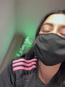 Snapshot of reema6969 chatting on March 3, 2025, 2:58 am reema6969 online show from March 3, 2025, 2:58 am