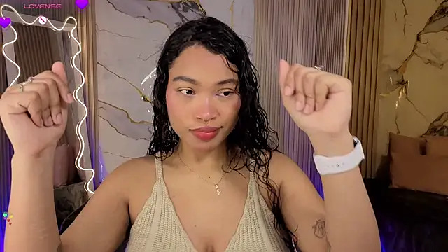 Snapshot of penelope_tay1 chatting on April 8, 2026, 3:28 am penelope tay1 online show from April 8, 2026, 3:28 am