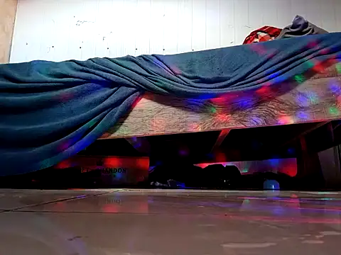 frotasso online show from January 5, 2025, 7:28 pm