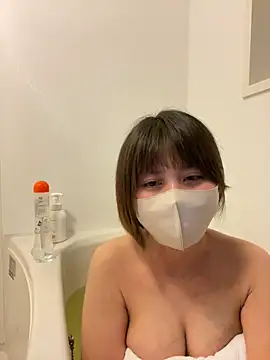 Snapshot of -anzu-o chatting on December 28, 2024, 12:35 pm -anzu-o online show from December 28, 2024, 12:35 pm