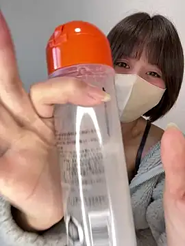 Snapshot of -anzu-o chatting on January 9, 2025, 5:44 am -anzu-o online show from January 9, 2025, 5:44 am