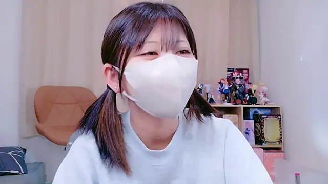 Snapshot of -anzu-o chatting on September 8, 2025, 10:31 pm -anzu-o online show from September 8, 2025, 10:31 pm