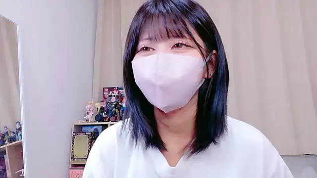 Snapshot of -anzu-o chatting on October 11, 2025, 9:02 pm -anzu-o online show from October 11, 2025, 9:02 pm