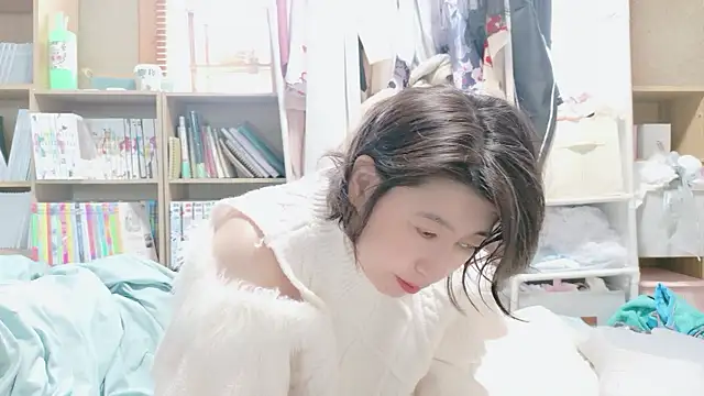 morikawa sayaka online show from April 10, 2026, 4:50 am