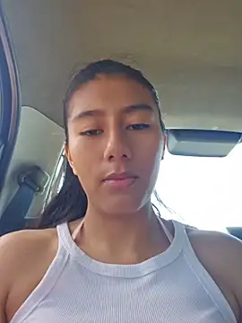 CarlaAlvez online show from April 3, 2026, 2:59 pm