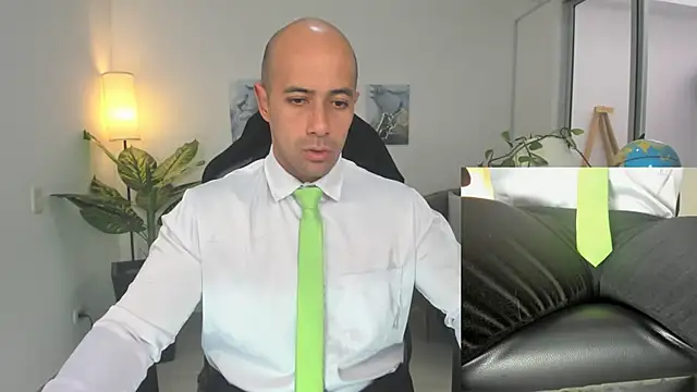 Snapshot of ryan_master_ chatting on December 27, 2024, 12:56 pm ryan master online show from December 27, 2024, 12:56 pm