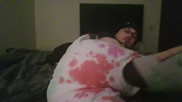 Snapshot of cmichaelxxx chatting on December 23, 2024, 10:33 pm cmichaelxxx online show from December 23, 2024, 10:33 pm