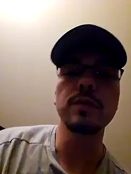 Snapshot of cmichaelxxx chatting on January 12, 2025, 7:32 am cmichaelxxx online show from January 12, 2025, 7:32 am