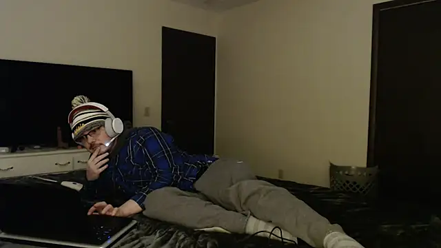 Snapshot of cmichaelxxx chatting on January 14, 2025, 6:34 am cmichaelxxx online show from January 14, 2025, 6:34 am