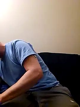 Snapshot of cmichaelxxx chatting on January 14, 2025, 9:35 am cmichaelxxx online show from January 14, 2025, 9:35 am