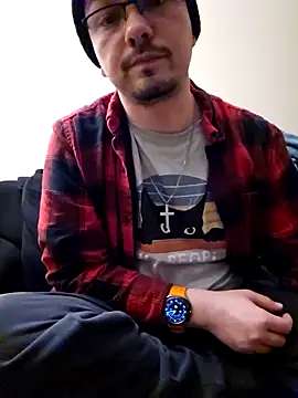 Snapshot of cmichaelxxx chatting on January 18, 2025, 6:13 am cmichaelxxx online show from January 18, 2025, 6:13 am