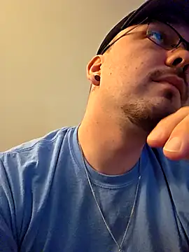 Snapshot of cmichaelxxx chatting on February 10, 2025, 10:09 pm cmichaelxxx online show from February 10, 2025, 10:09 pm