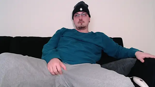 Snapshot of cmichaelxxx chatting on February 22, 2025, 6:52 pm cmichaelxxx online show from February 22, 2025, 6:52 pm