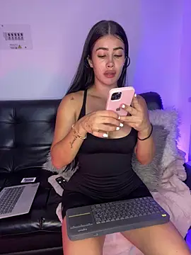 Sweet and caramel online show from January 30, 2025, 5:28 pm