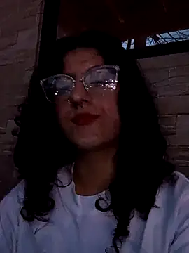 Snapshot of LoveElectra chatting on December 24, 2024, 11:00 pm LoveElectra online show from December 24, 2024, 11:00 pm