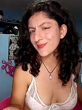 Snapshot of LoveElectra chatting on February 18, 2025, 1:43 am LoveElectra online show from February 18, 2025, 1:43 am