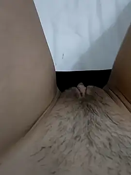 Snapshot of gunian chatting on January 27, 2025, 2:13 pm gunian online show from January 27, 2025, 2:13 pm