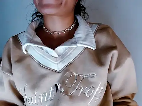 brihanna lena online show from February 18, 2026, 5:36 am