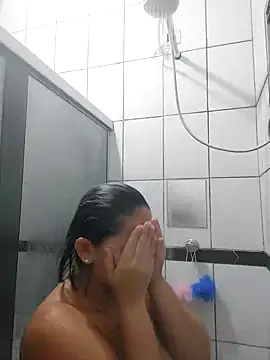 baixinhaloira online show from December 16, 2024, 12:59 am