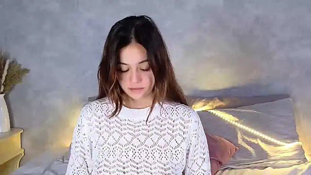 STELLA RICH online show from November 28, 2025, 11:24 am