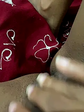 Snapshot of Gordelicia03 chatting on October 30, 2025, 5:13 pm Gordelicia03 online show from October 30, 2025, 5:13 pm