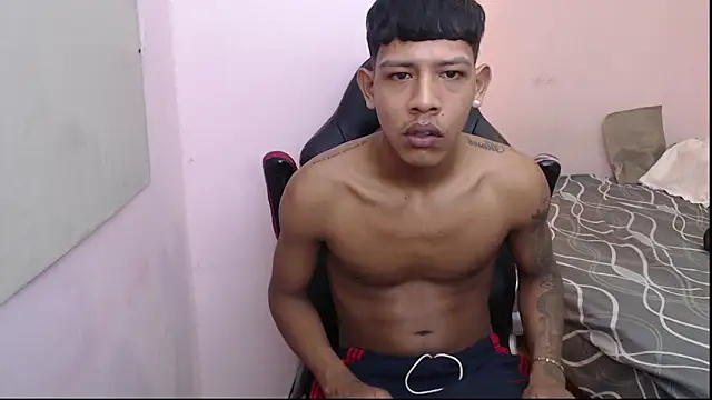 mr stiven  online show from January 14, 2025, 6:02 am