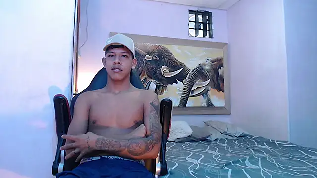 mr stiven  online show from February 20, 2025, 8:50 am