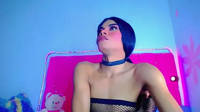 Snapshot of Theylor_Rouse chatting on February 2, 2025, 9:51 am Theylor Rouse online show from February 2, 2025, 9:51 am