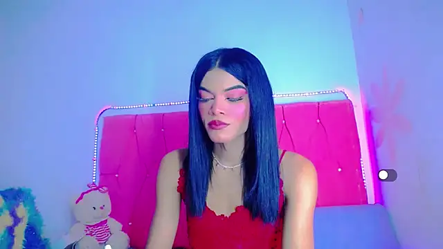 Snapshot of Theylor_Rouse chatting on February 4, 2025, 7:18 am Theylor Rouse online show from February 4, 2025, 7:18 am