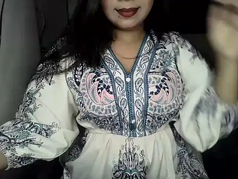 Snapshot of ishi_Beauty chatting on April 30, 2026, 4:30 am ishi Beauty online show from April 30, 2026, 4:30 am