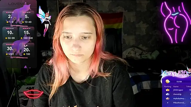 RachelPirce online show from June 19, 2026, 8:12 pm